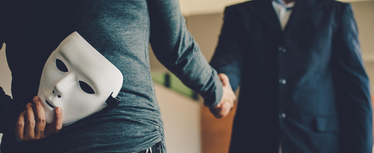 Anlagebetrug nimmt stark zu und betrifft immer wie mehr auch private Anlagerinnen und Anleger.