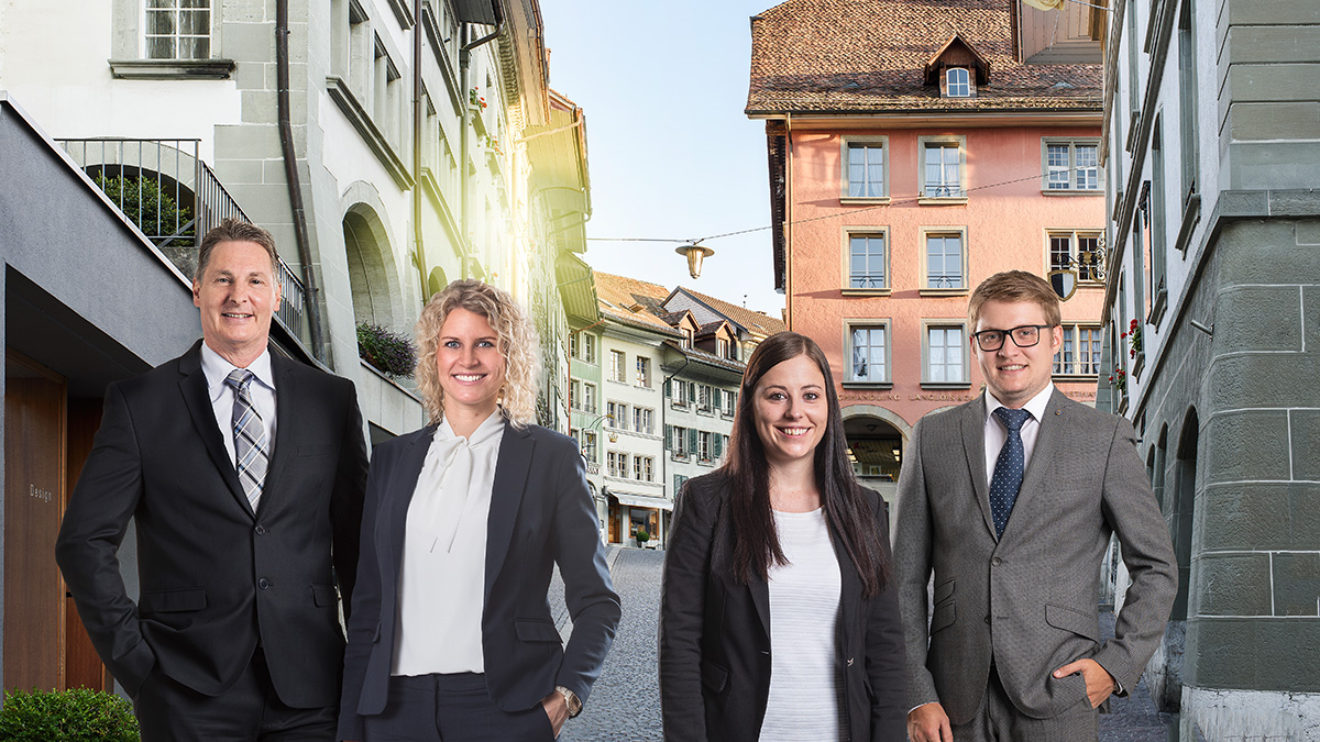 Spielend durch den April. Mit «Spiel dich durch Burgdorf», zwirbeln am Zwirbelirad und feinen Glacen sorgte Burgdorf für einen kurzweiligen April. 